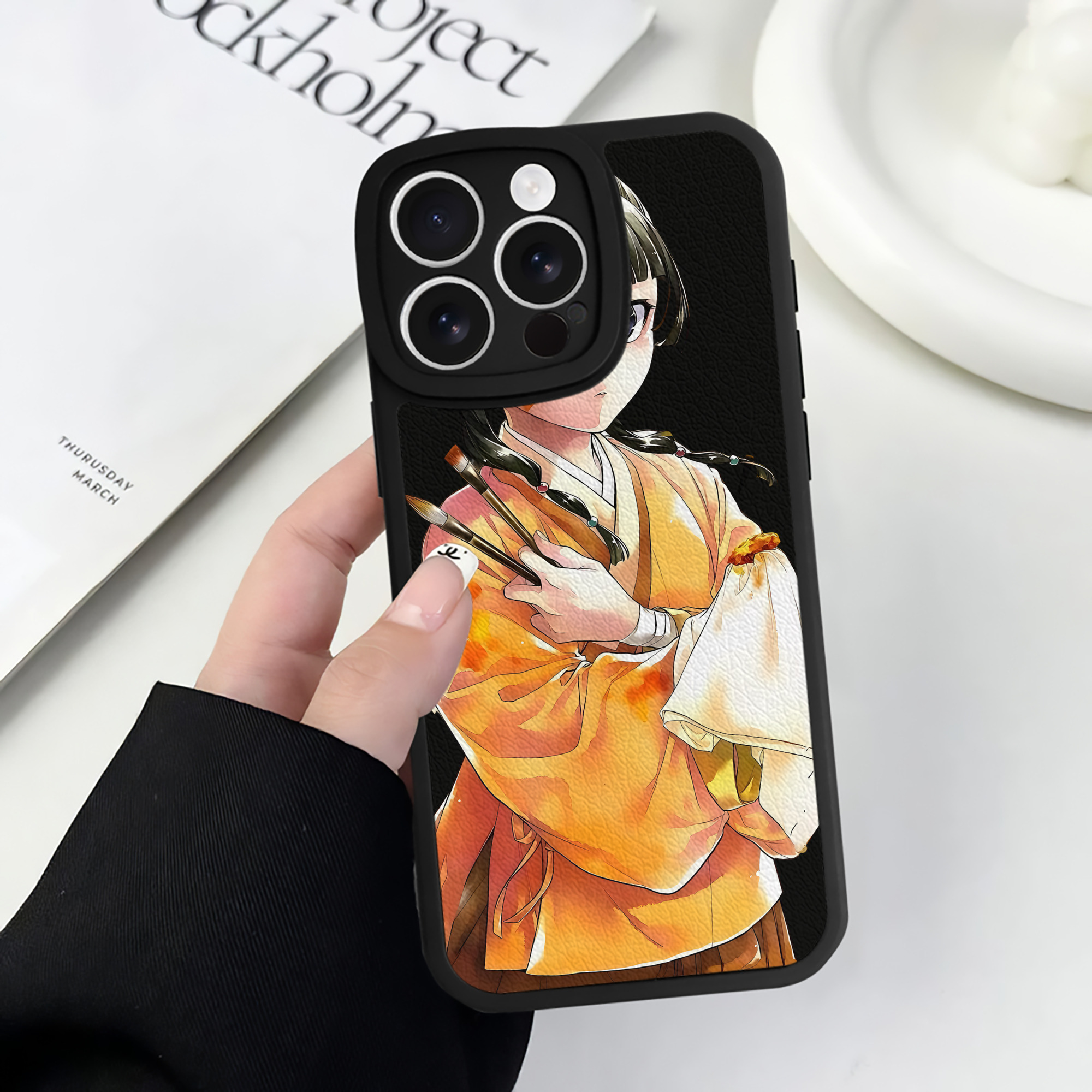 （画像用） 薬屋のひとりごと The Apothecary Diaries 【iPhone 16シリーズ対応】シリコンスマホケース（レザー調） 材質：シリコン